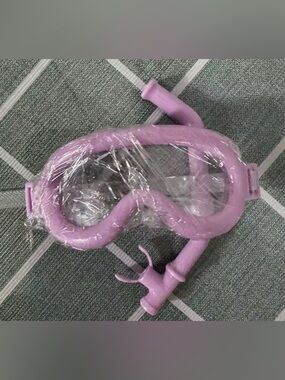 Snorkel with Lavender Goggles for Labubu-doll not included
